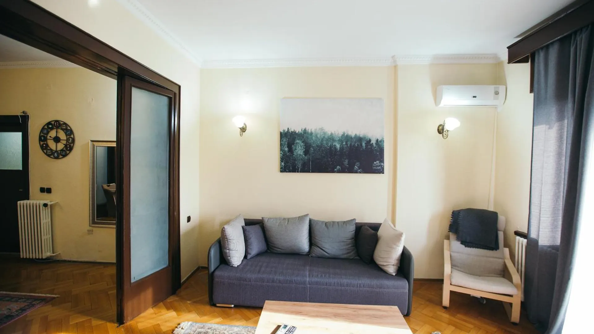 Spacious City View Apartment With Balcony Bükreş 0*,  Romanya